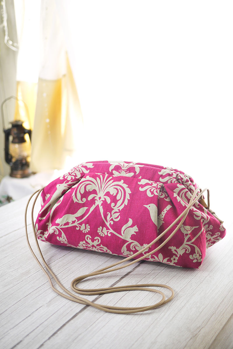 Roundish-Shaped Two-Way Clutch Bag – Sewing Instructions | KOKKA
