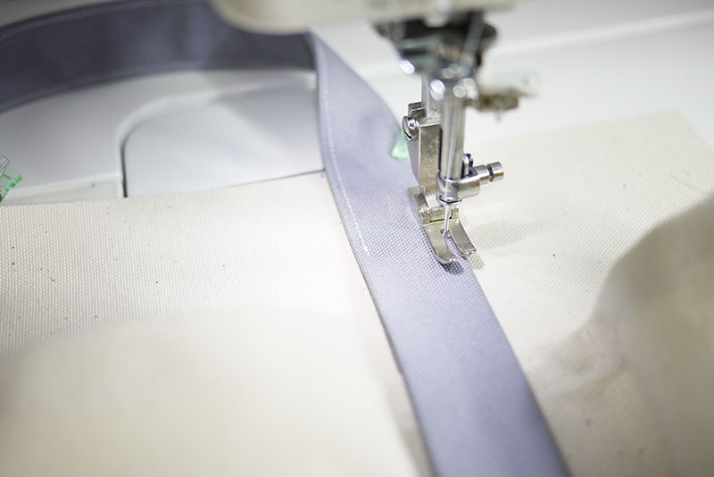 芯地いらずで縫いやすい！9.5号帆布のカーペンタートートバッグの作り方 – kokka-fabric.com