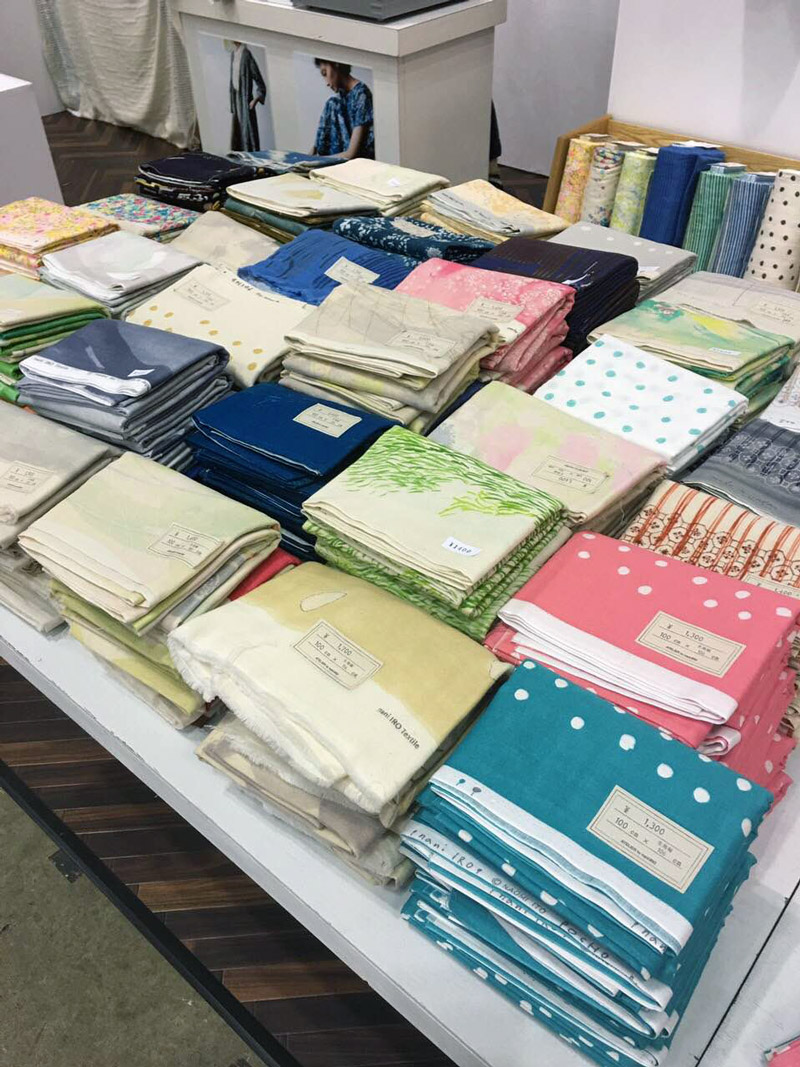 2016_hobbyshow_kokka_booth2