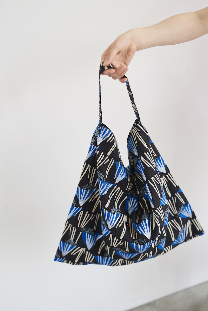 echino 2019/bouquetの生地