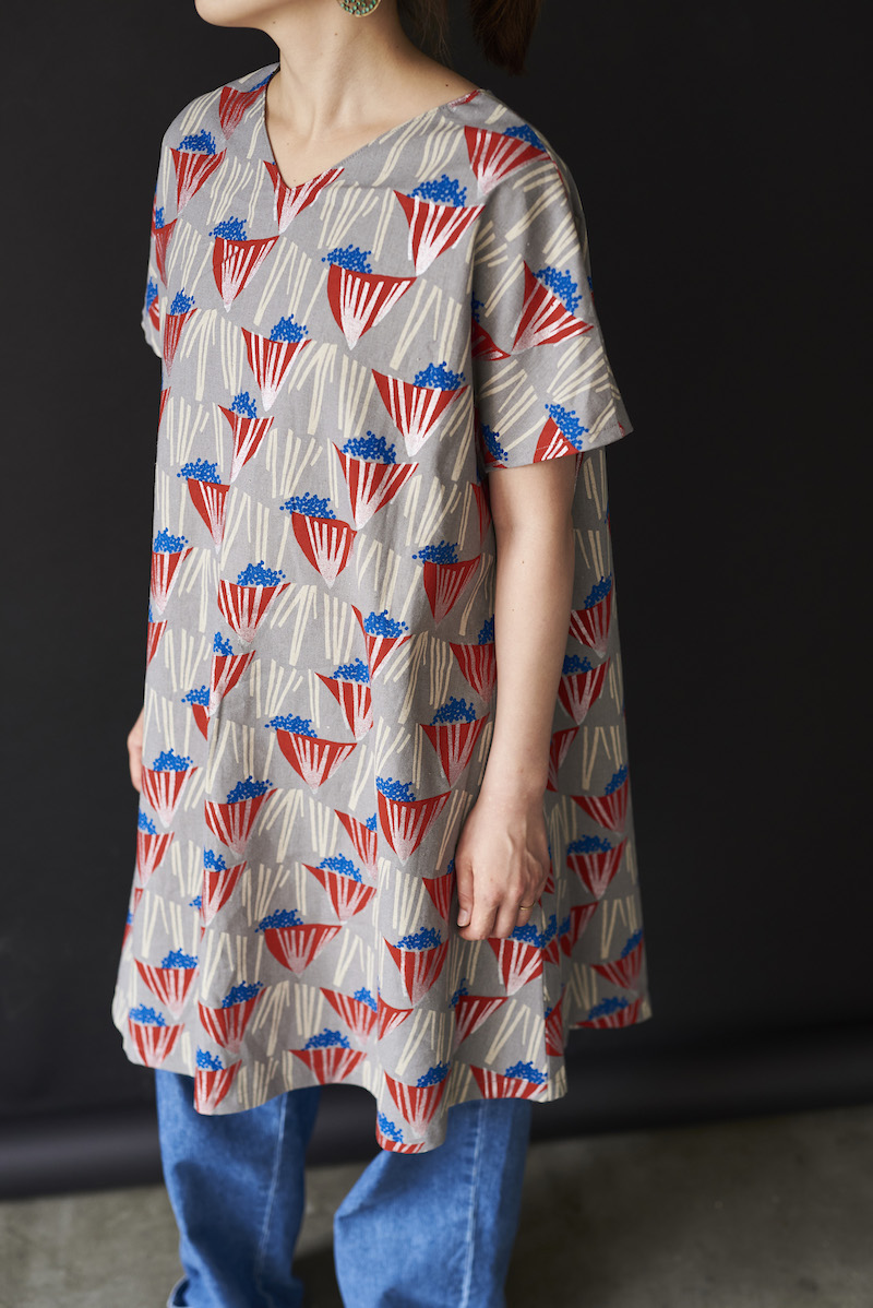 echino 2019/bouquetの生地